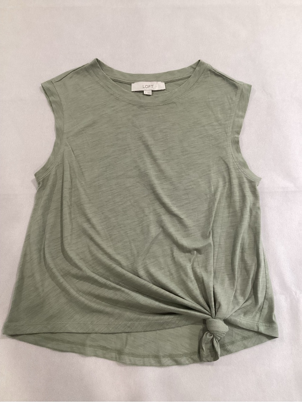 LOFT Light Sage Knot-Front Sleeveless Tank size small 9/2